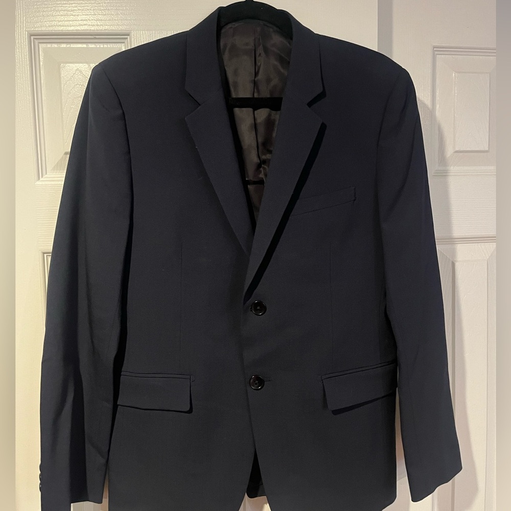 Dark Navy Theory Men’s 2 button suit jacket